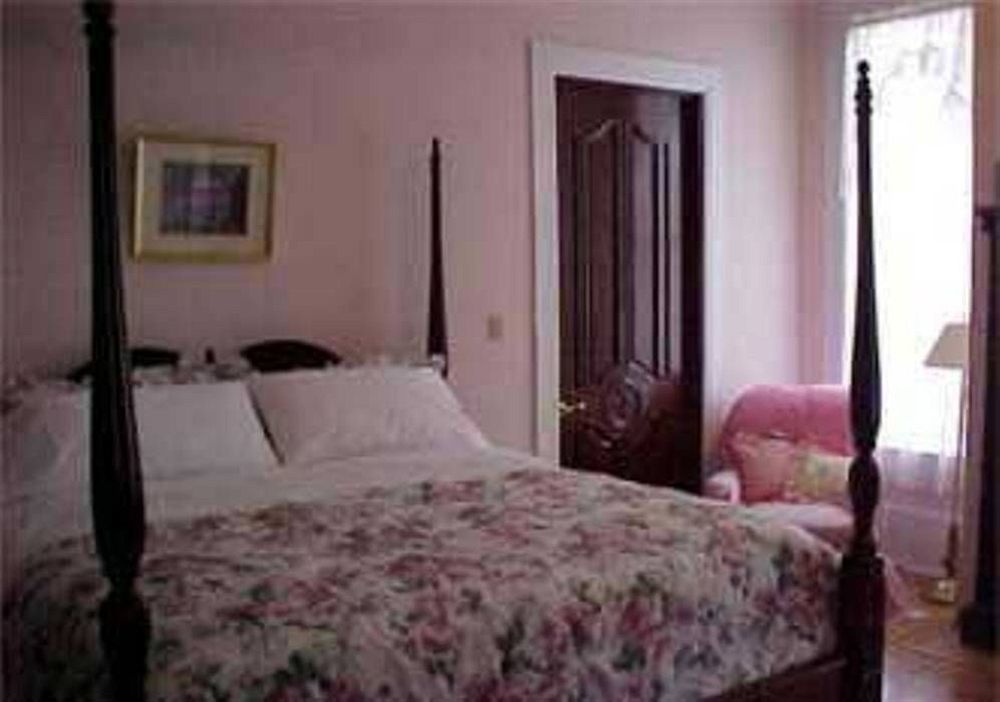The Confederate House Hotel Savannah Kültér fotó